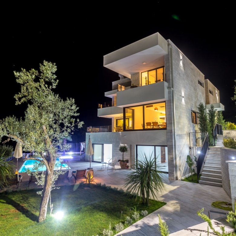 Luxury Villa